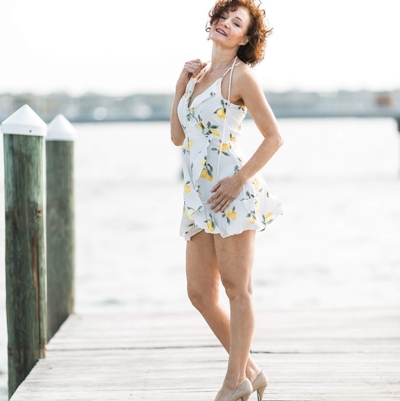 Meet your Posher, Mary - Picture 2 of 4